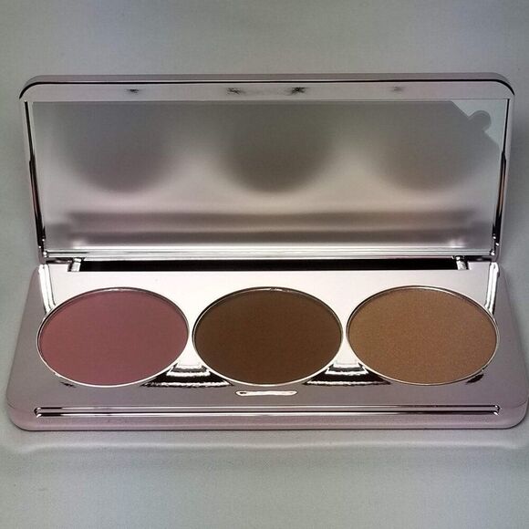 Girlactik - Blush Me & Glow Face Palette - Blush Me Medium - Picture 1 of 15